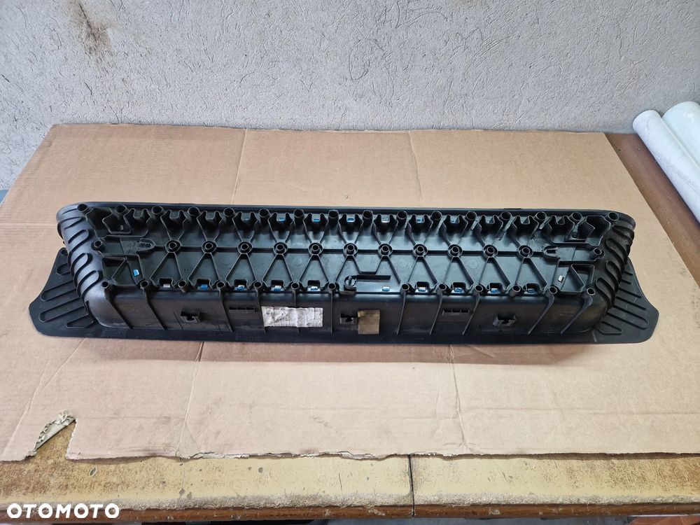 PRÓG STOPIEŃ VW T6 MULTIVAN LEWY PRAWY - 6
