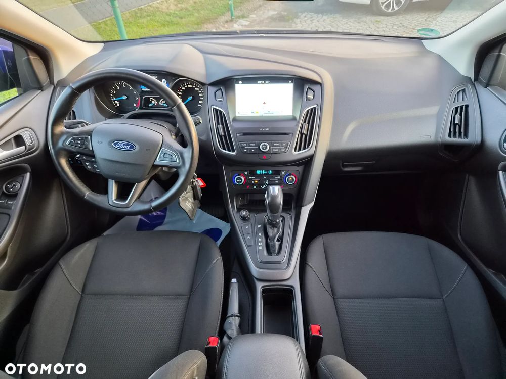 Ford Focus - 21