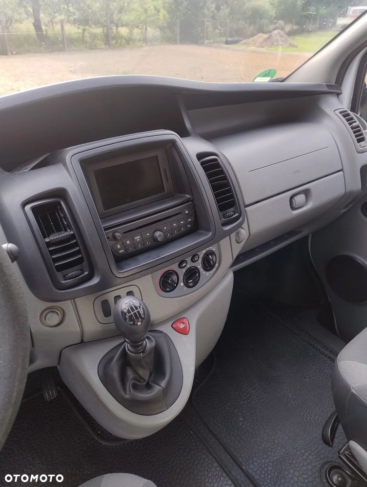 Renault trafic - 11
