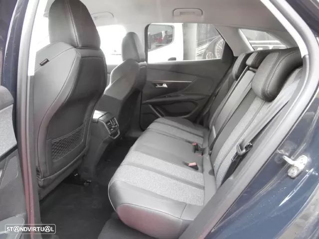 Peugeot 3008 1.5 BlueHDi Active Pack - 26