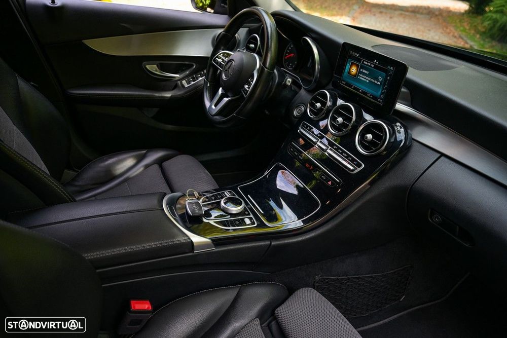 Mercedes-Benz C 200 - 26