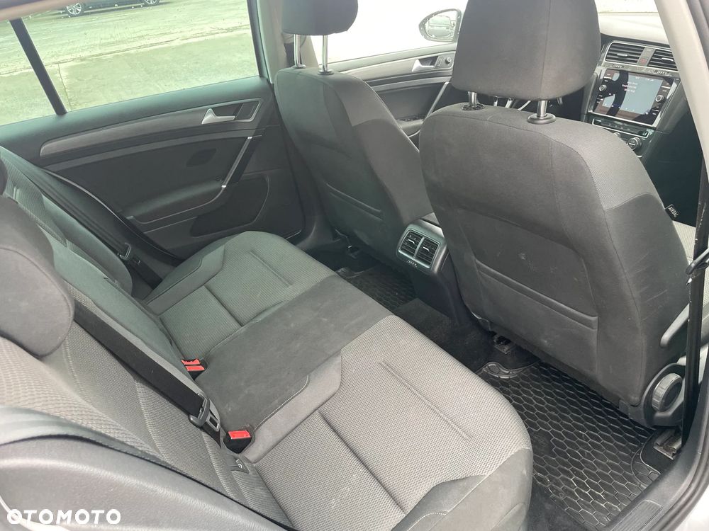 Volkswagen Golf 1.5 TSI BMT Evo Comfortline DSG - 27