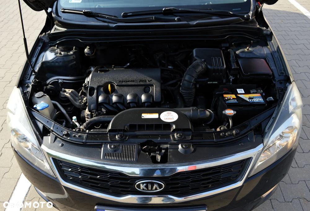 Kia Ceed 1.6 Comfort + - 35