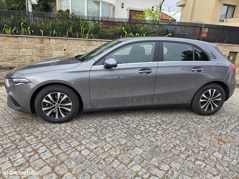 Mercedes-Benz A 200 Standard - 2