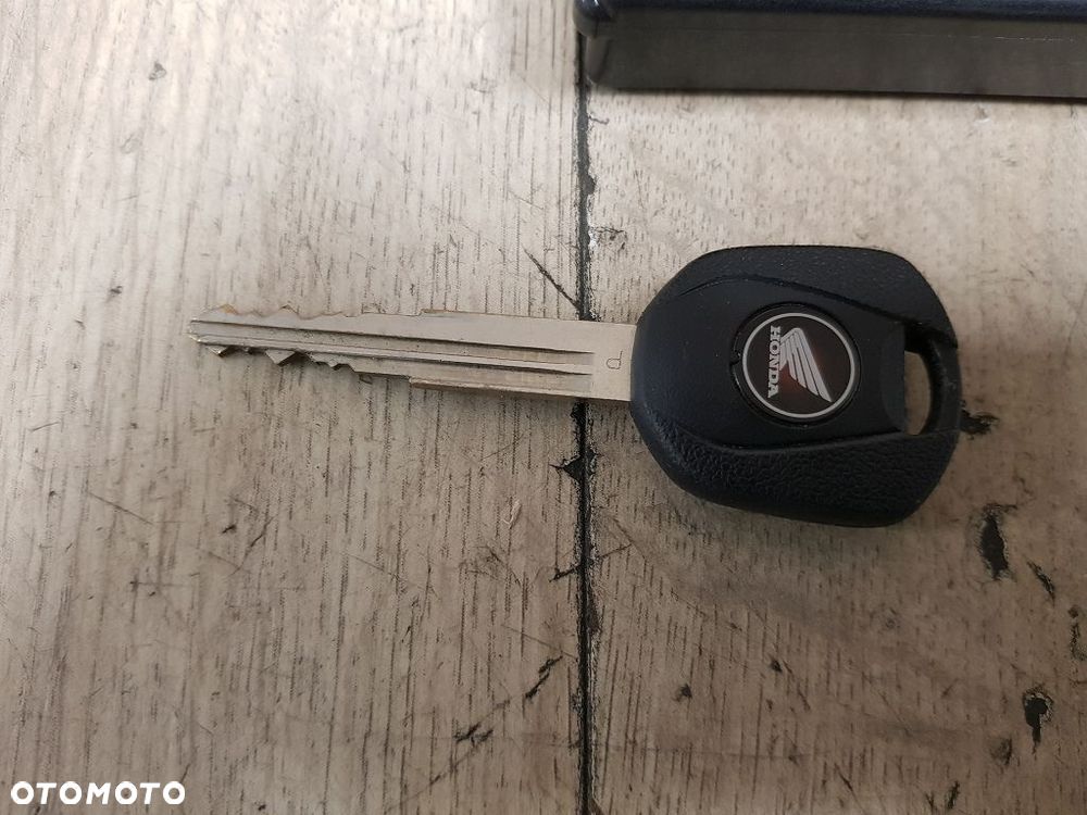 Moduł zapłonowy ECU klucz Honda VFR 1200 F  38770-MGE-D11 - 2