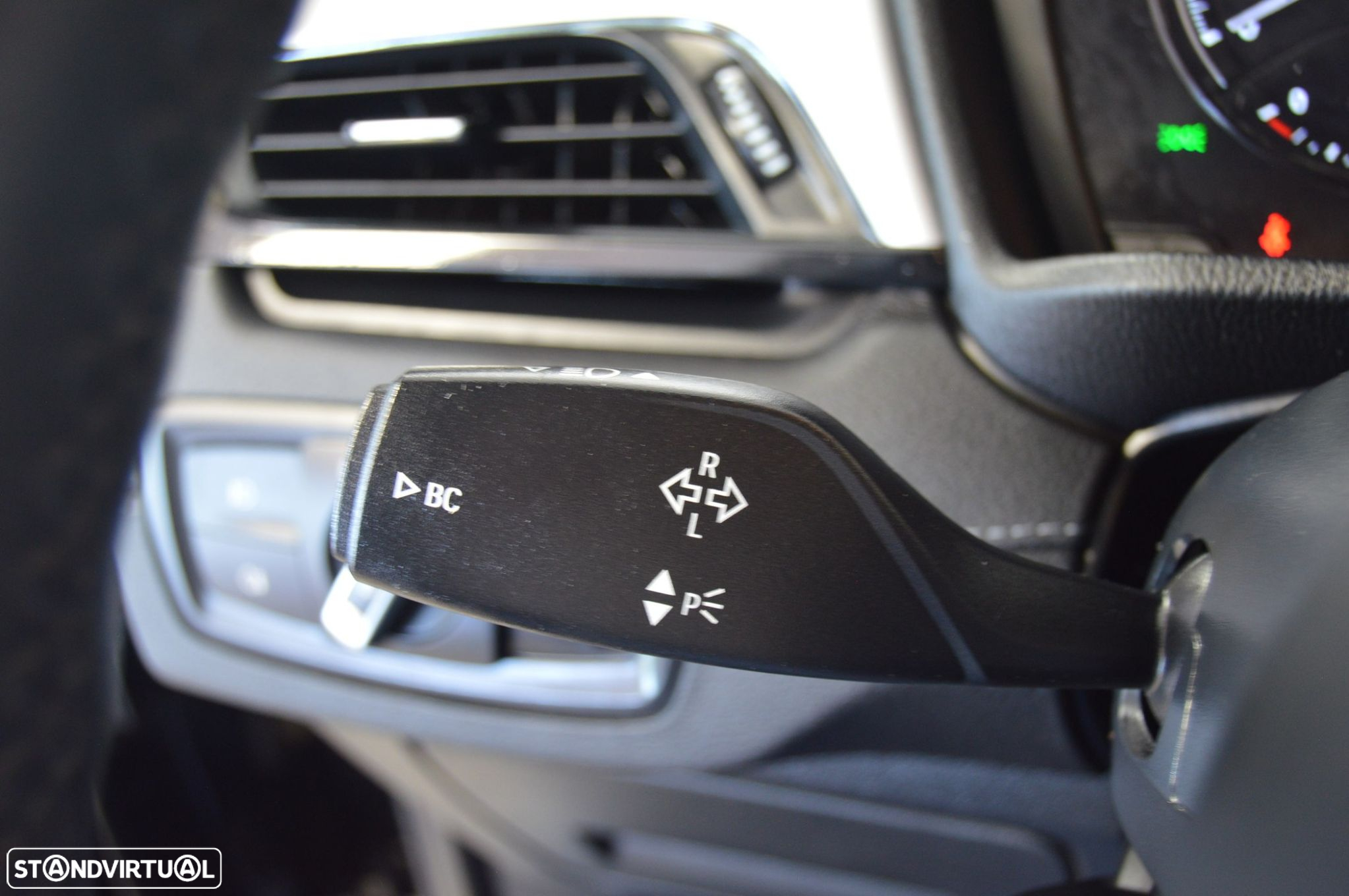 BMW X2 16 d sDrive Advantage - 44