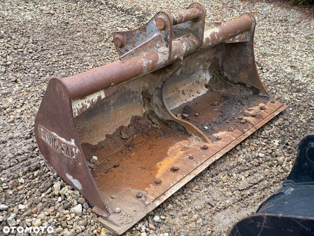 Volvo EC 140 EL - 20