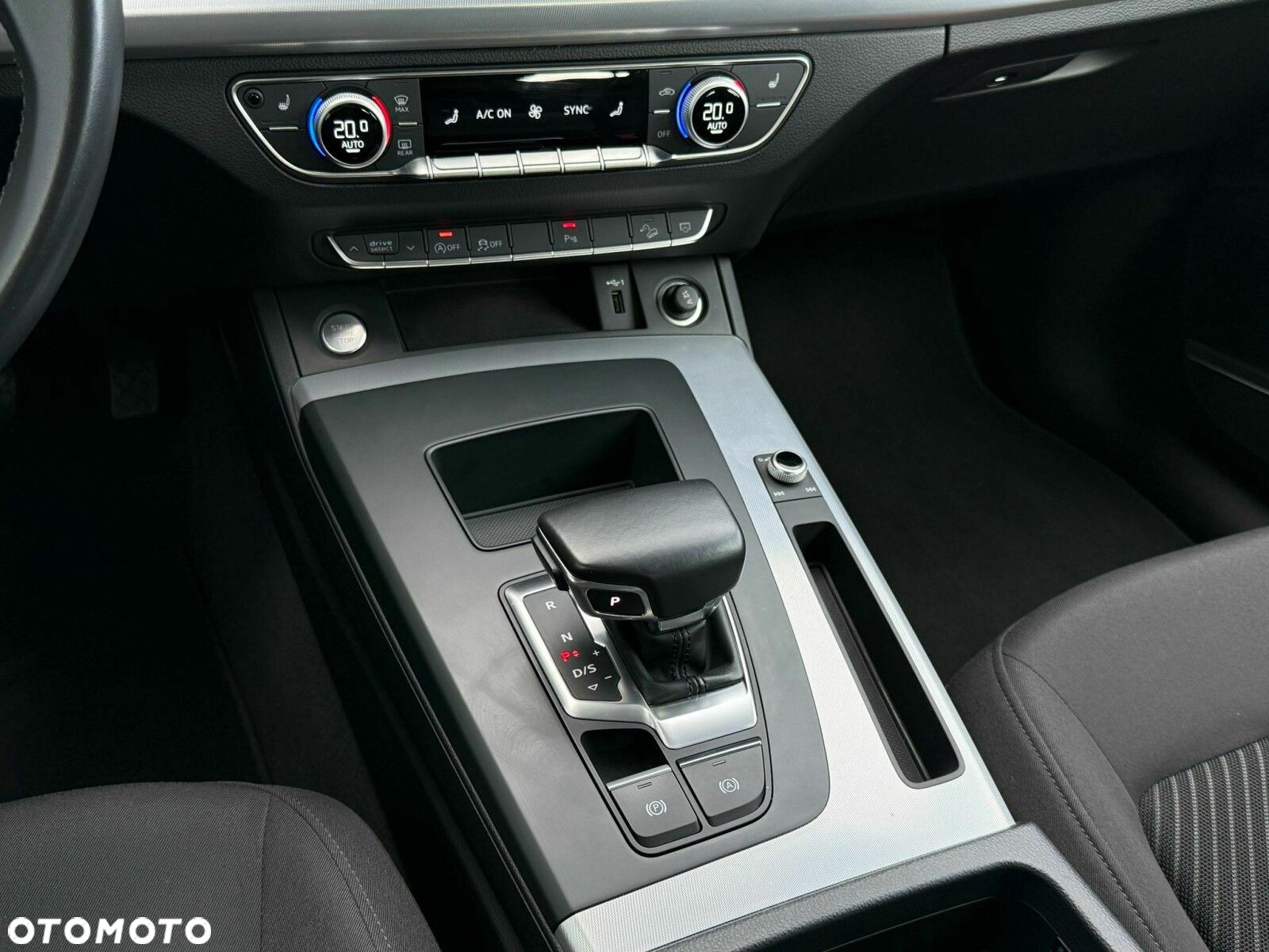 Audi Q5 Sportback - 16
