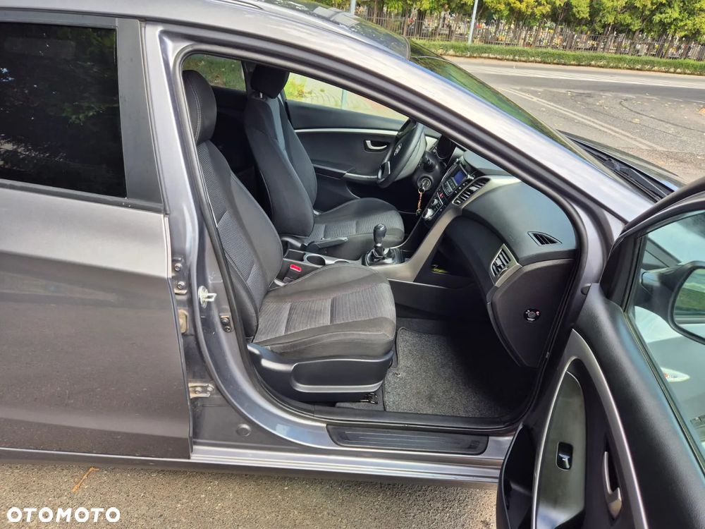 Hyundai i30 1.4 Classic - 5