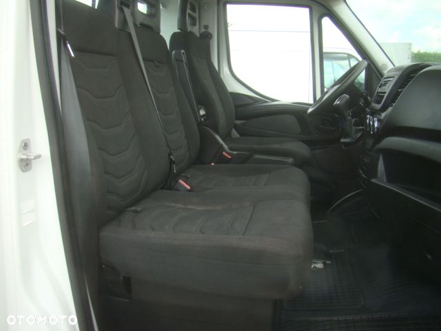 Iveco DAILY 50 C 17 3.0TDI NAJAZD AUTOMAT 3.5T 5.30M PODUSZKI - 15