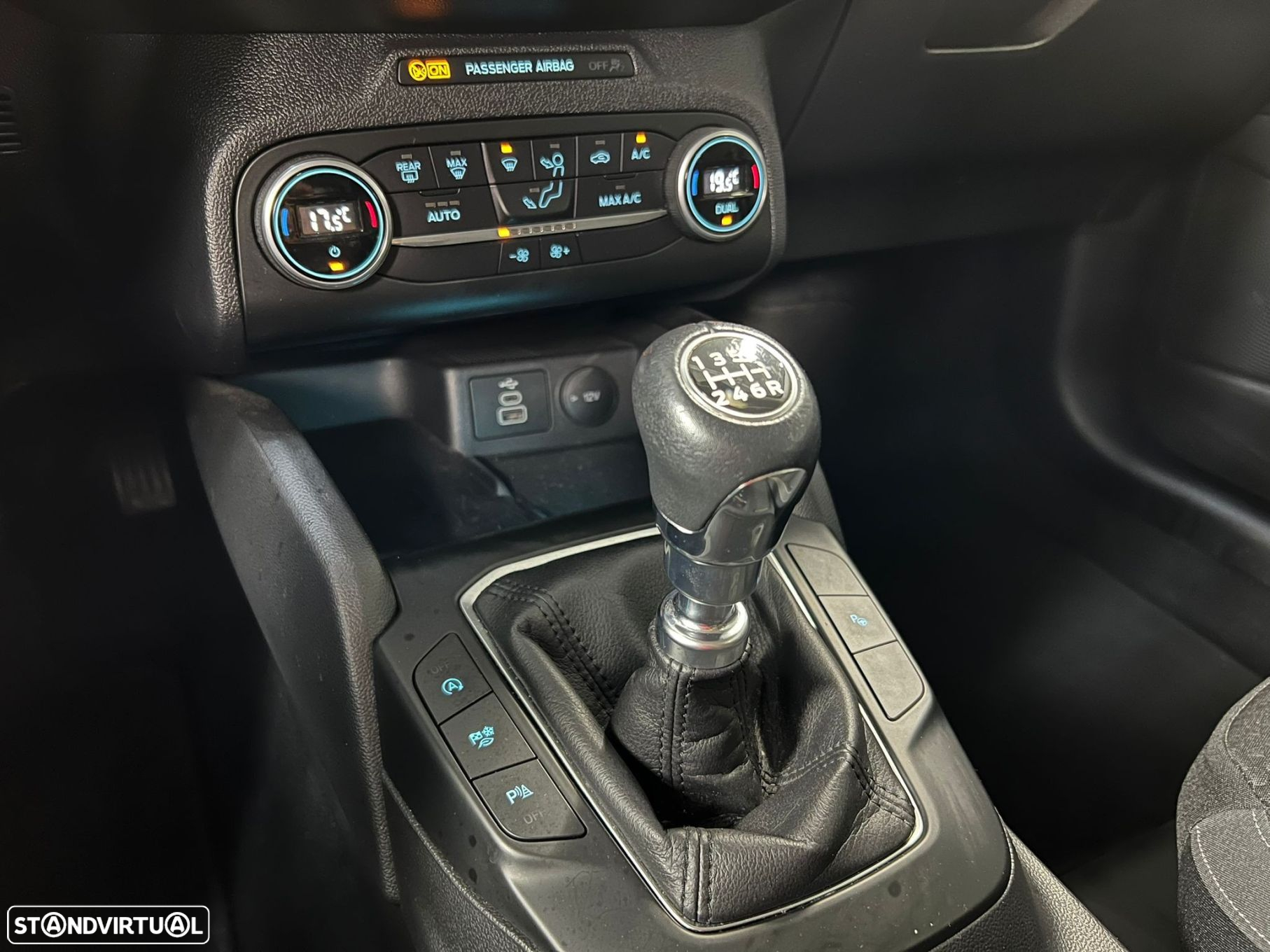Ford Focus 1.0 EcoBoost MHEV Active - 17