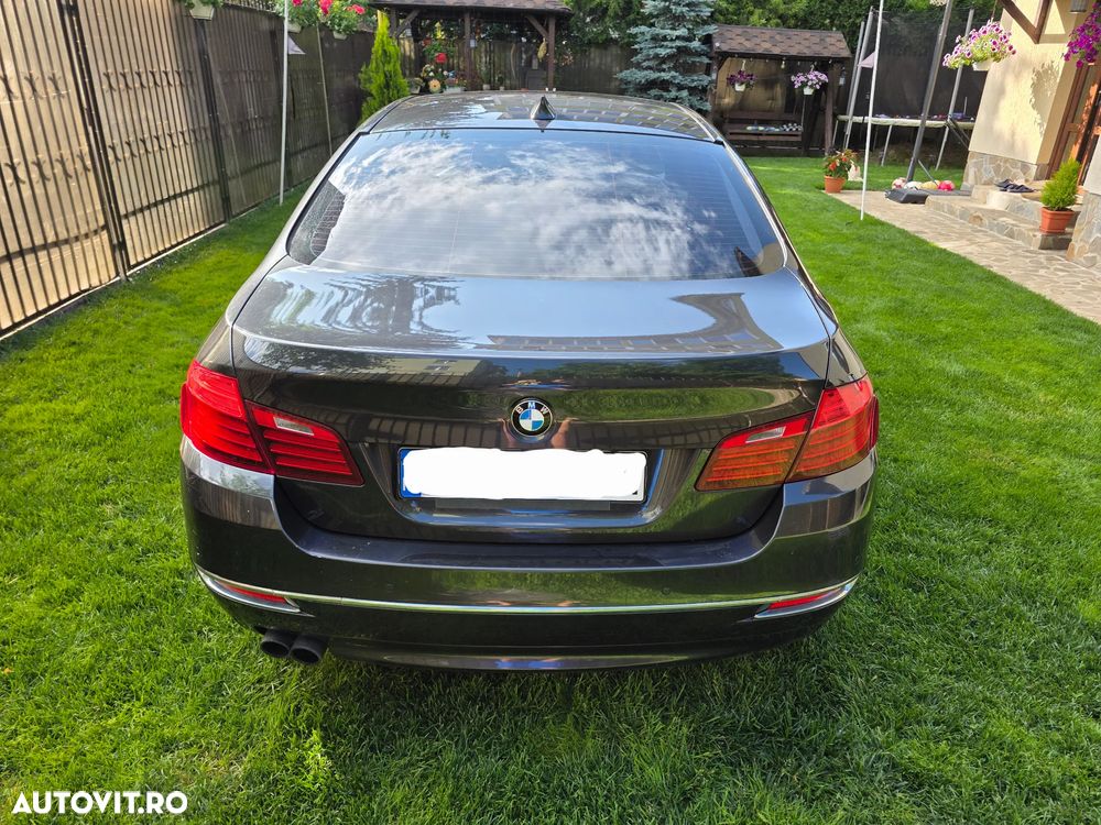 BMW Seria 5 520d xDrive AT - 4