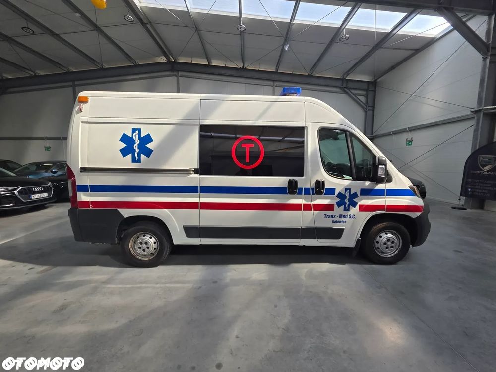 Peugeot Boxer L2H2 Ambulans - 8