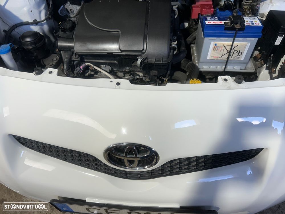 Toyota Yaris 1.0 VVT-i Cool Edition - 24