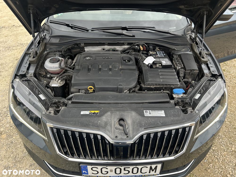 Skoda Superb 2.0 TDI DSG Premium Edition - 30