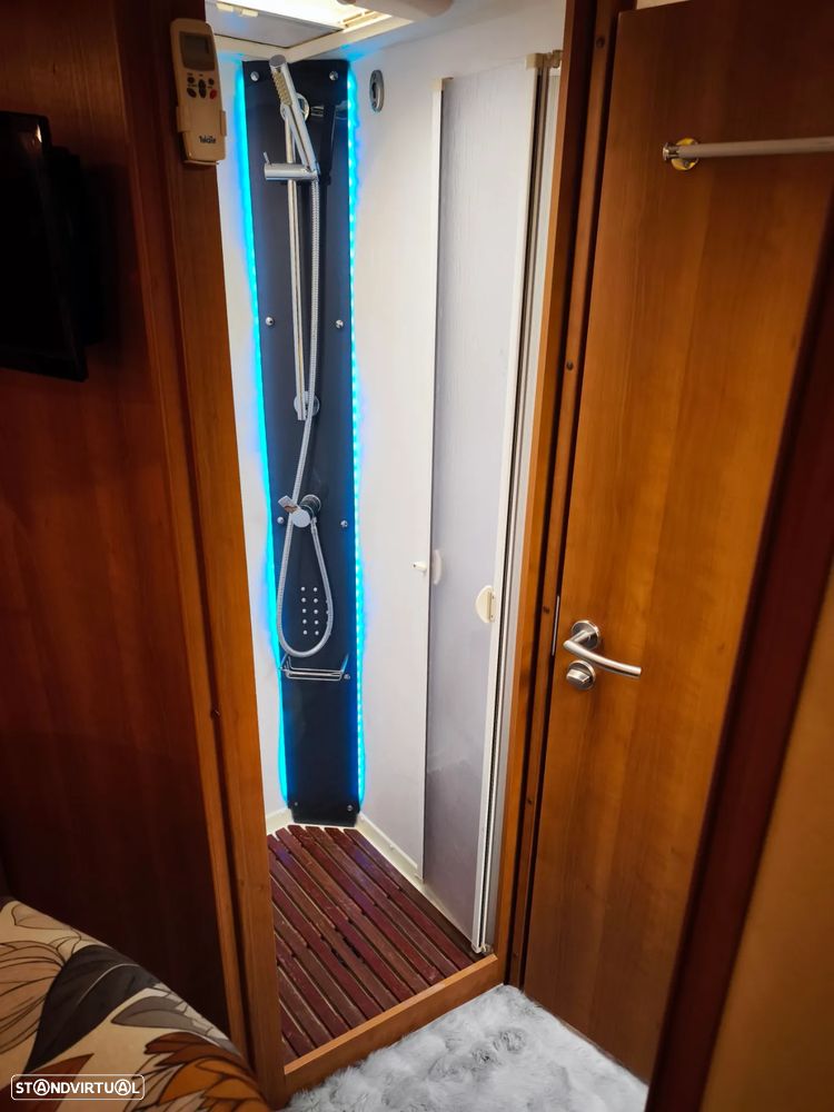 Rapido Serie 90dF 9000FH - 5