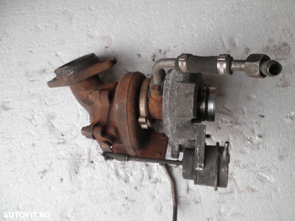 Turbina/Turbosuflanta Iveco Daily 2.3  Cod : 504260855 , 49135-05121