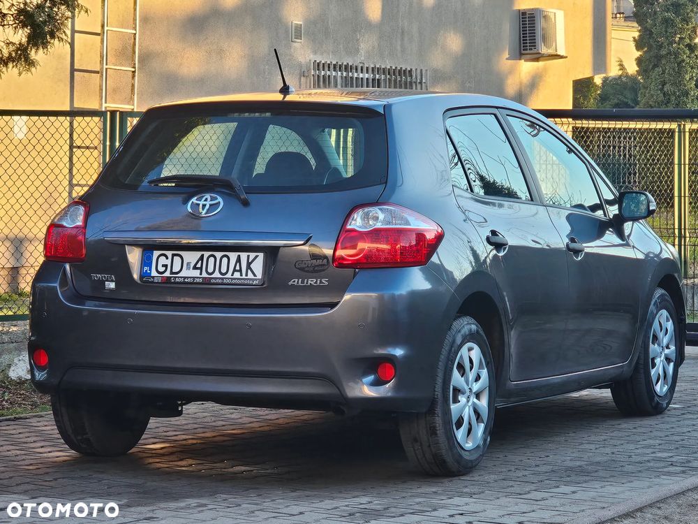 Toyota Auris 1.33 VVT-i Terra - 5