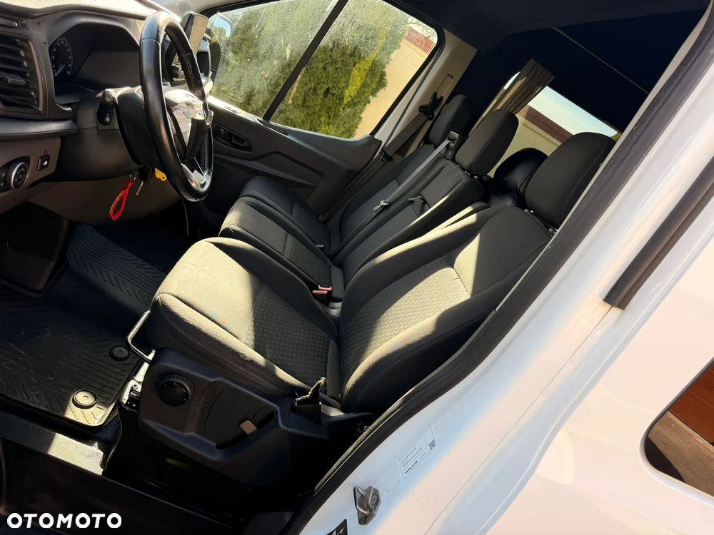 Ford Transit L2H2 VA Autm Limited - 16