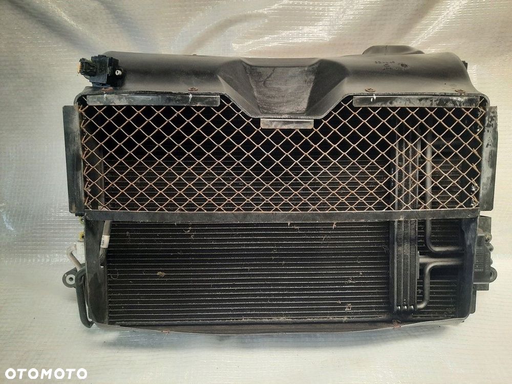 chlodnice komplet maserati quattroporte V m139 04- - 1