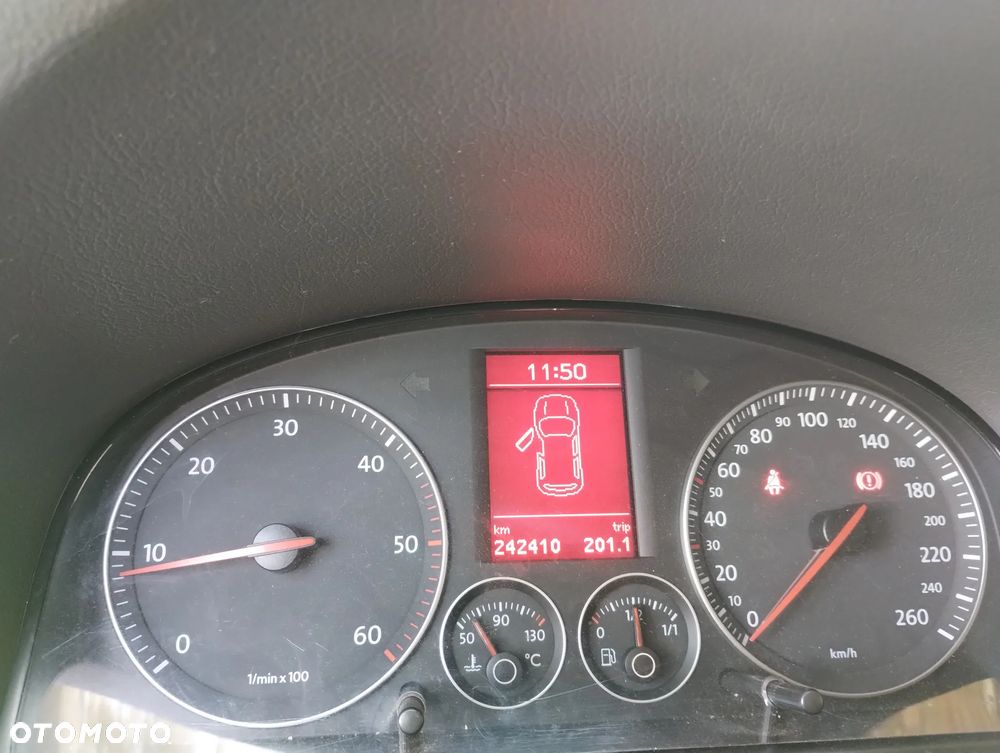 Volkswagen Touran 2.0 TDI Trendline - 12