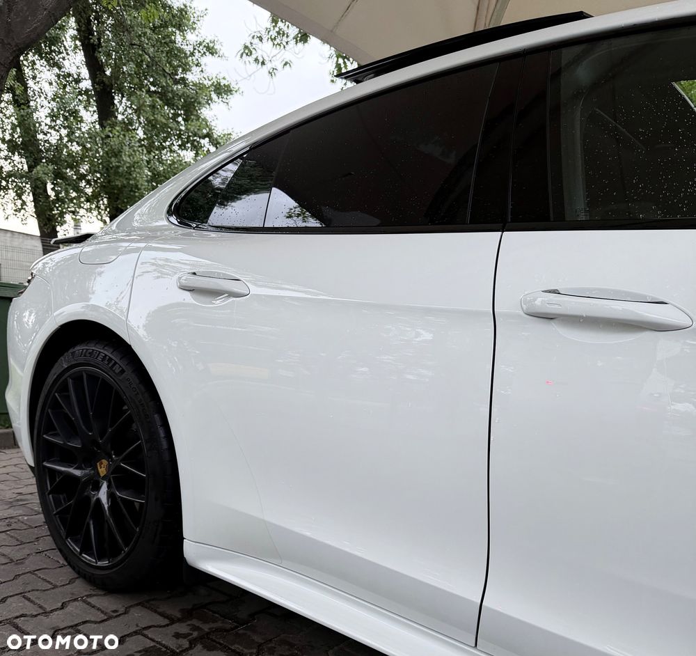 Porsche Panamera - 13