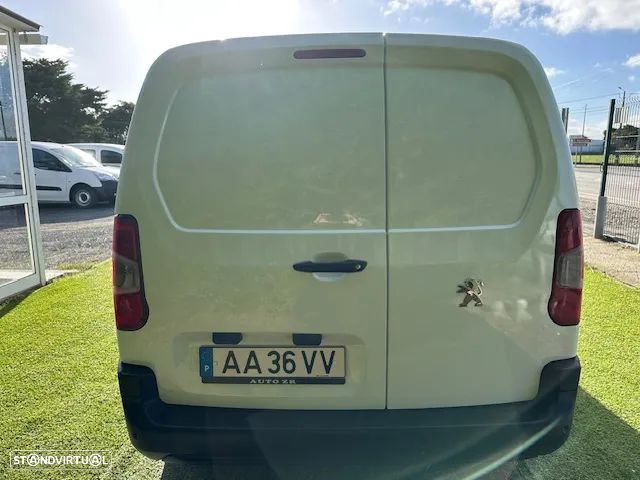 Peugeot PARTNER LONGA 3 LUGARES - 6