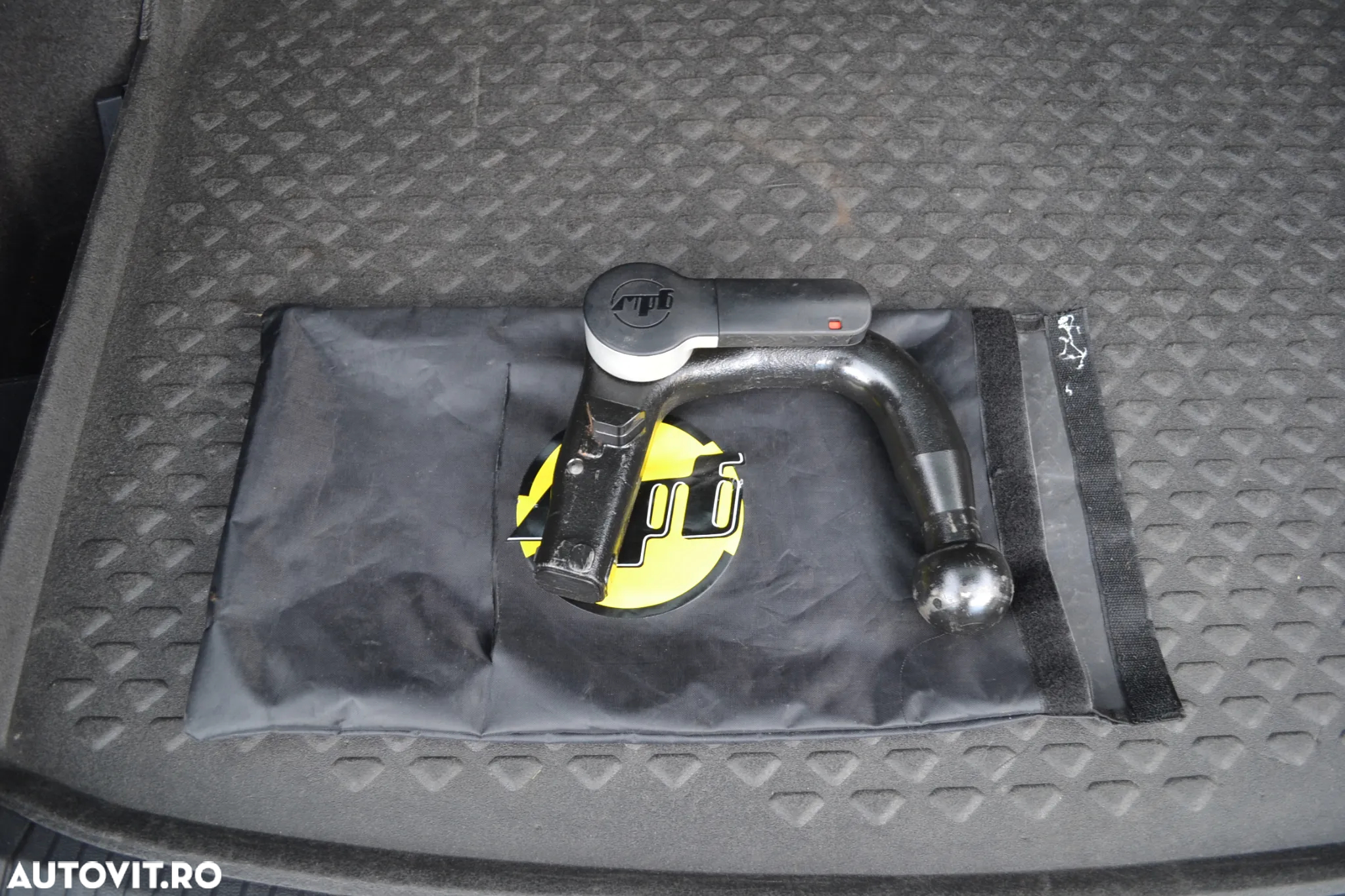 Volkswagen Golf Variant 2.0 TDI 150CP DSG R-Line - 40