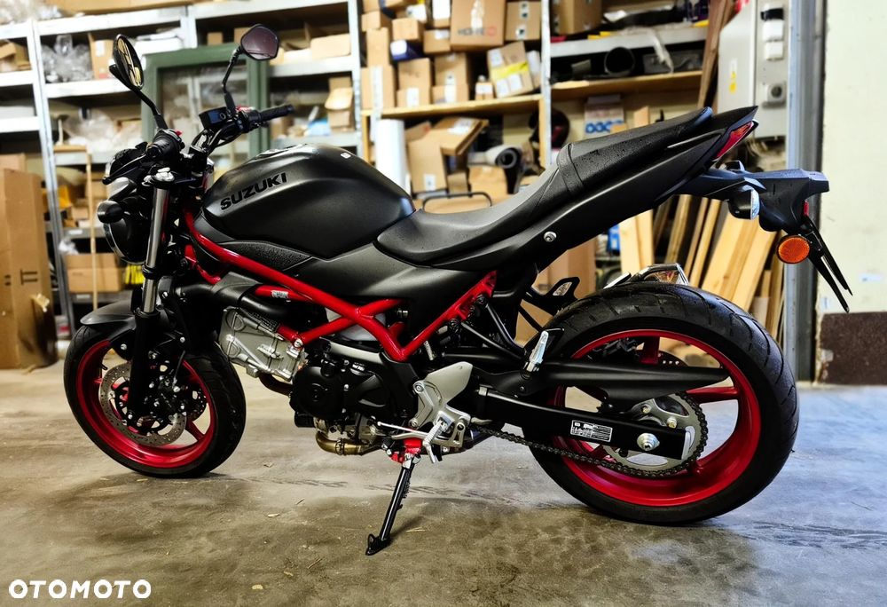 Suzuki SV - 7