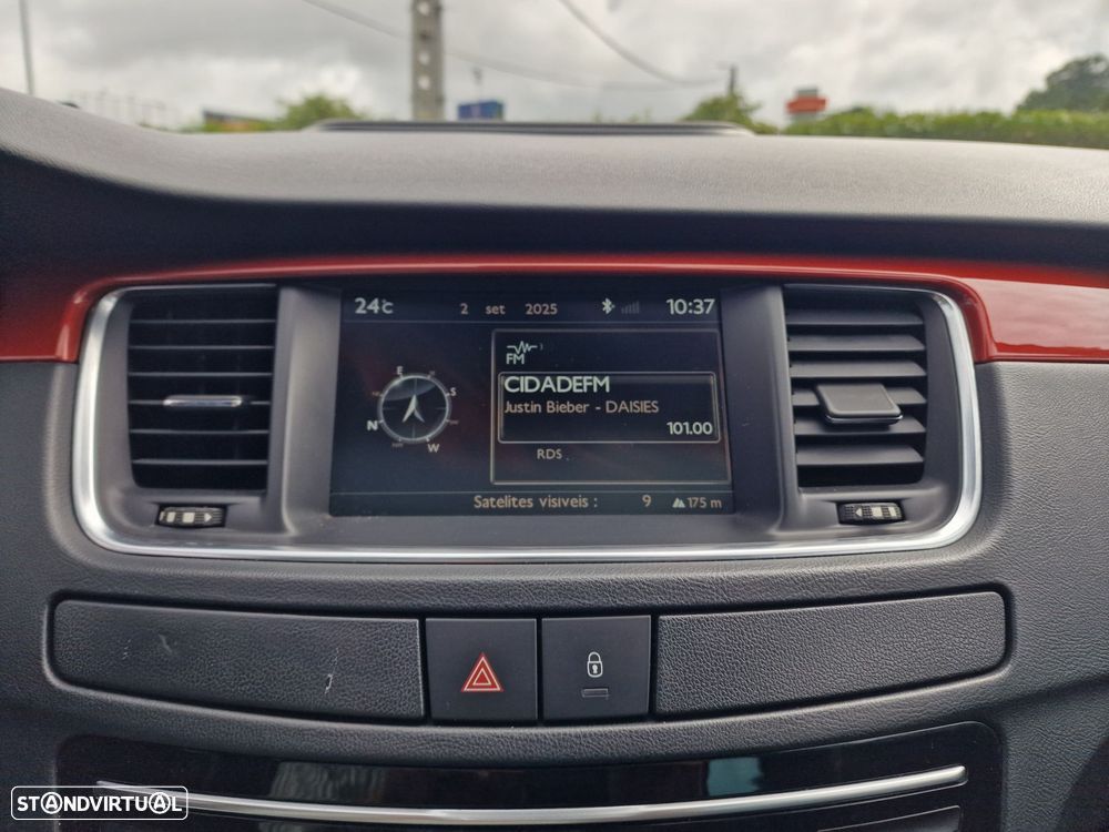 Peugeot 508 RXH 2.0 HDi Hybrid4 2-Tronic - 22