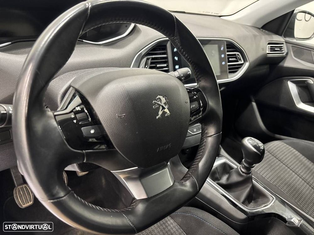 Peugeot 308 1.5 BlueHDi Style - 12