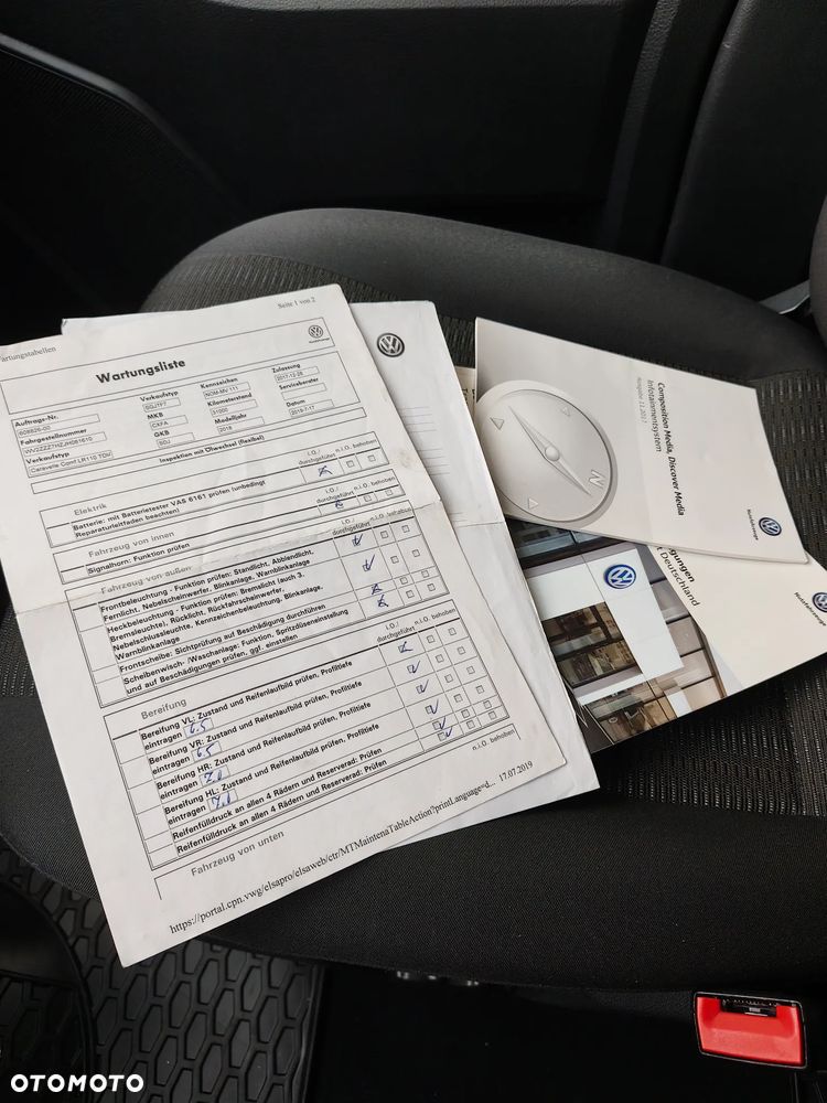 Volkswagen Caravelle 2.0 TDI L1 Comfortline DSG - 23