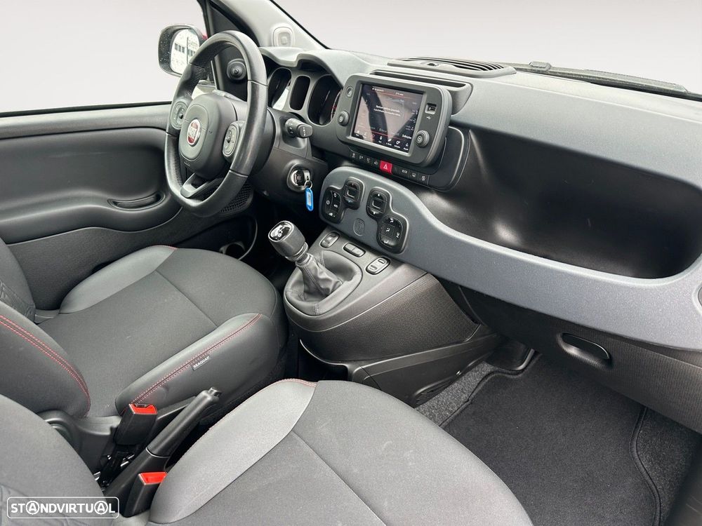 Fiat Panda 1.0 Hybrid (RED) - 15