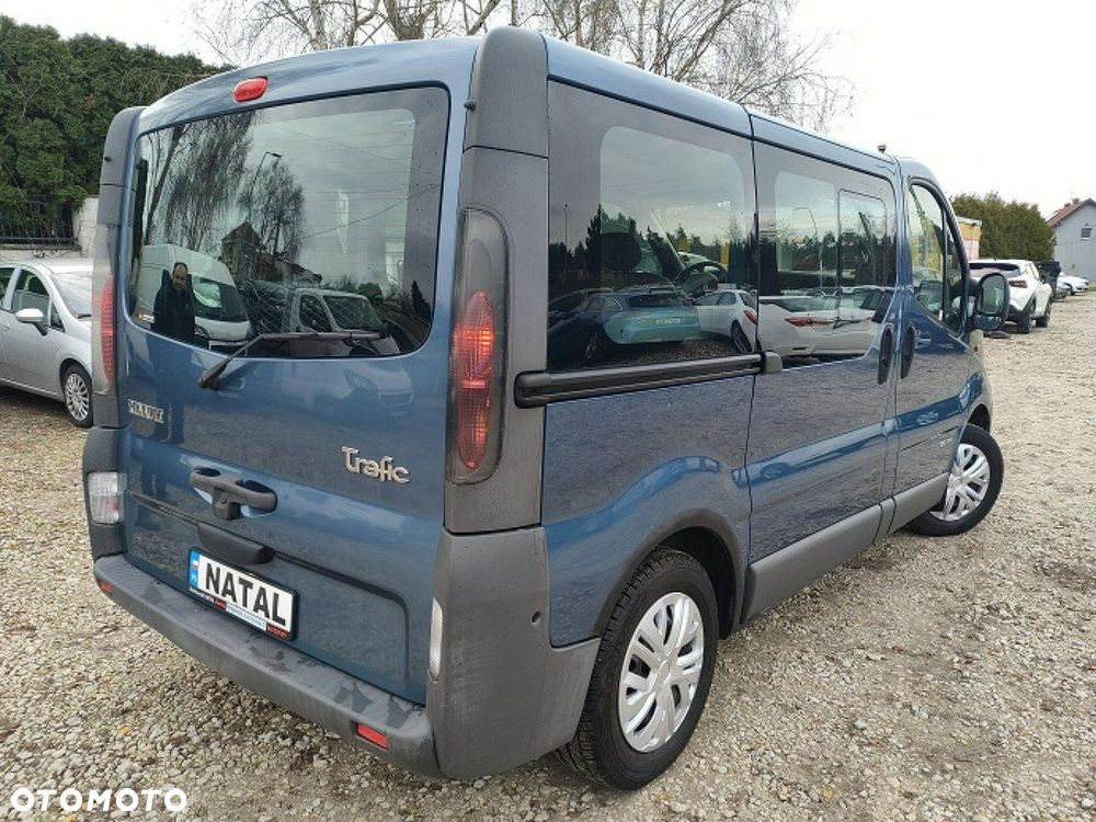 Renault Trafic - 2