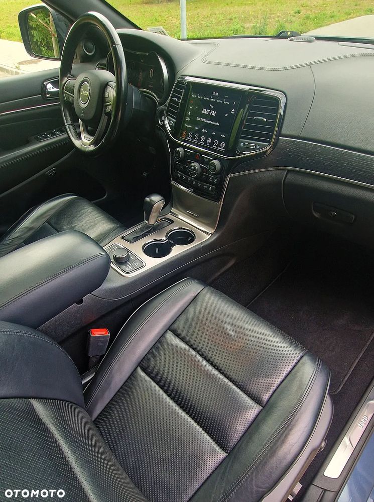 Jeep Grand Cherokee 3.6 V6 Overland Summit - 31