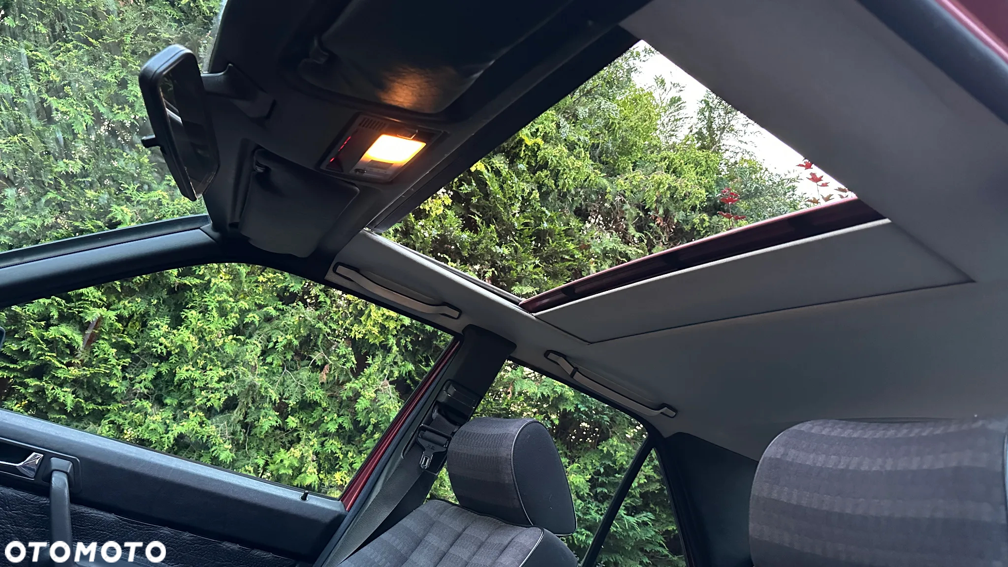 Mercedes-Benz W201 (190) - 13