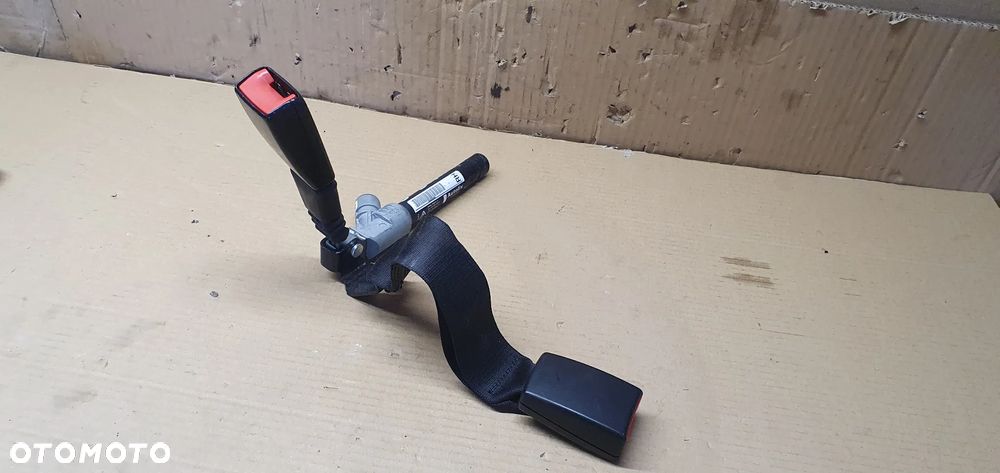 Zapinka napinacz pasa zapinki tył tylna nabój BMW 3 E91 6983008 - 2