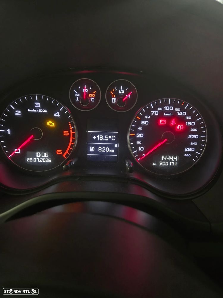 Audi A3 1.6 TDI Attraction - 11