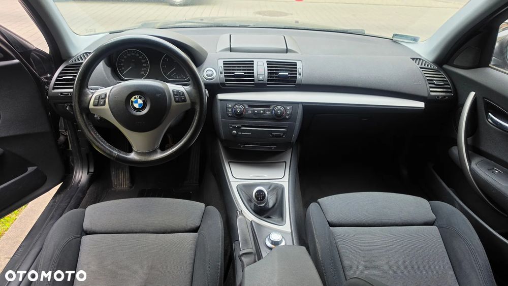 BMW Seria 1 - 8