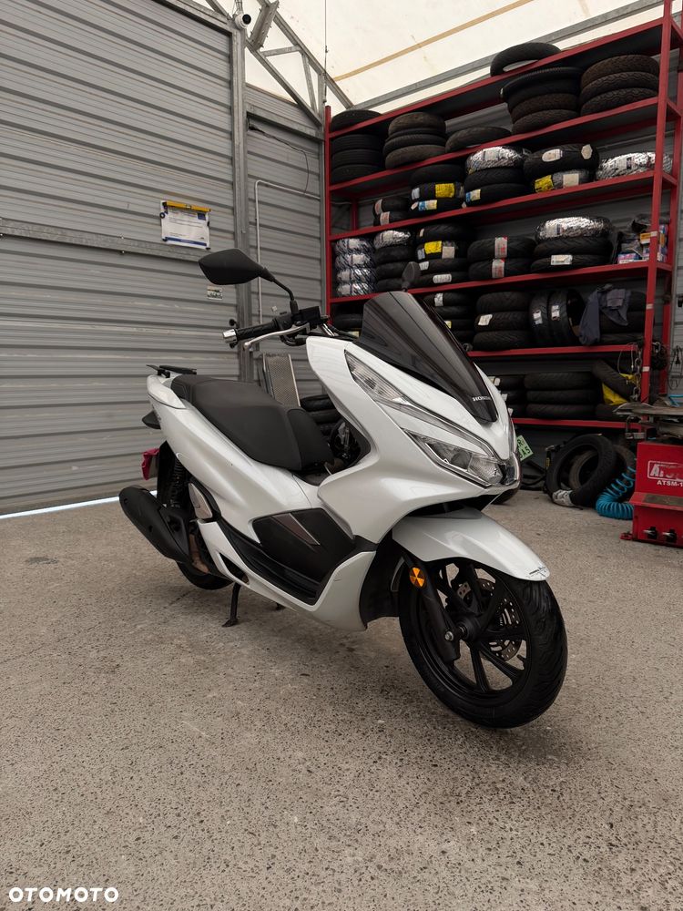 Honda PCX - 1