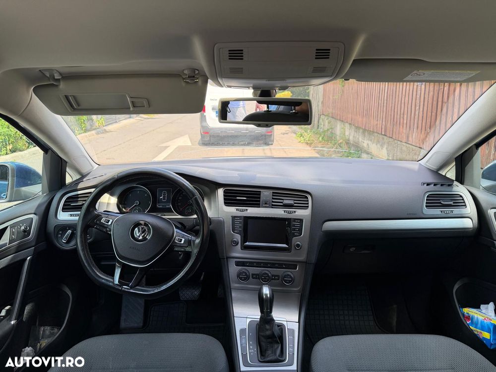 Volkswagen Golf 1.6 TDI DPF BMT DSG Comfortline - 9