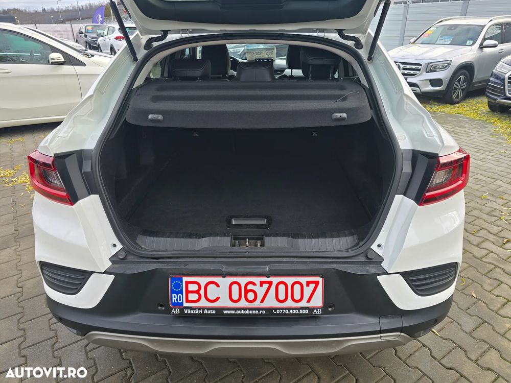 Renault Arkana E-TECH Hybrid 145 E-Tech Engineered - 12