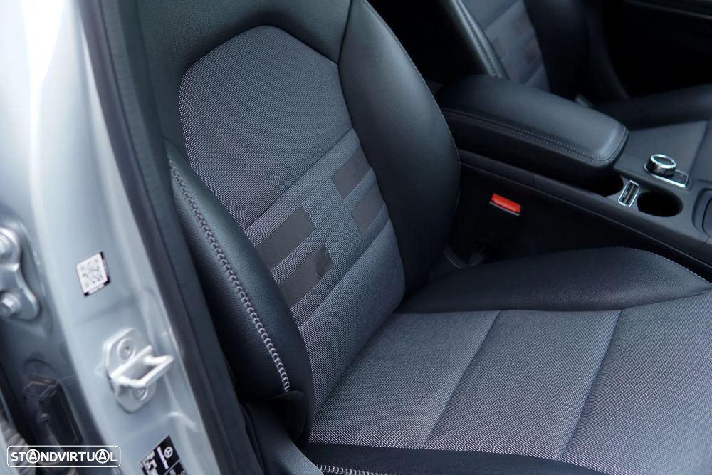 Mercedes-Benz GLA 220 CDI Style - 35