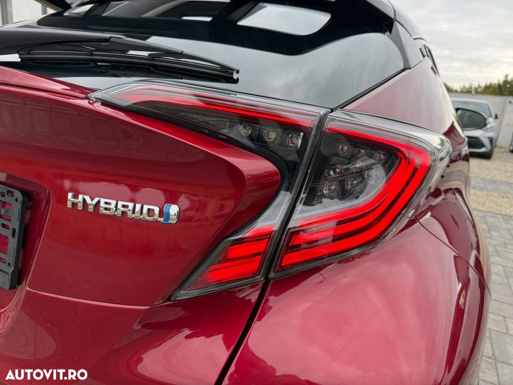 Toyota C-HR - 11