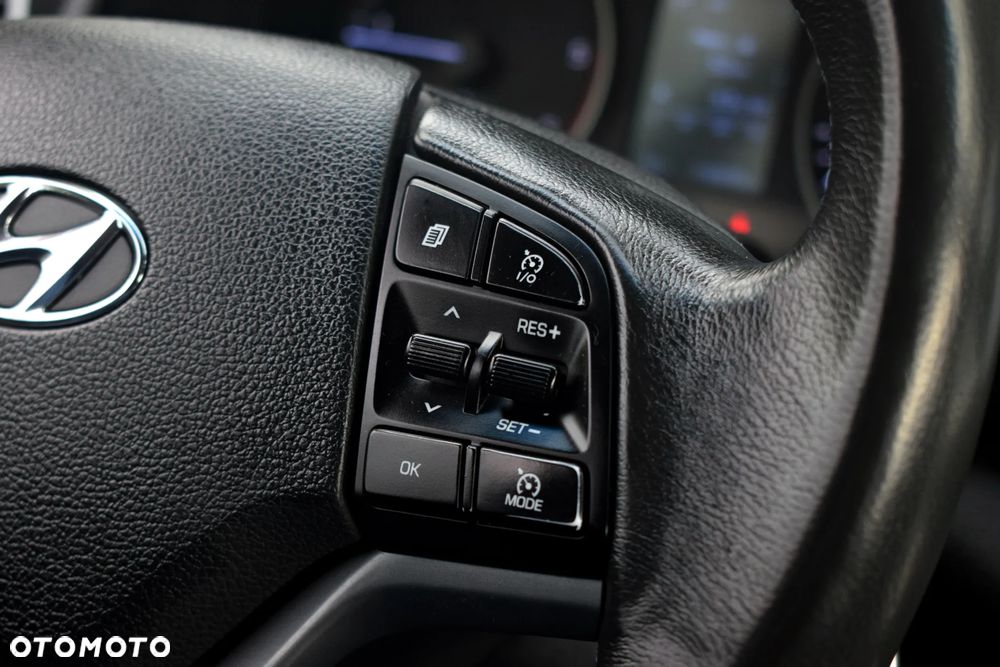 Hyundai Tucson 2.0 CRDI 4WD Automatik Premium - 39