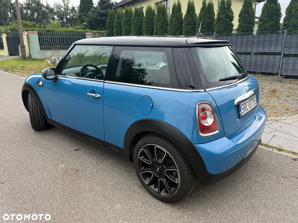 MINI Cooper Bayswater - 15