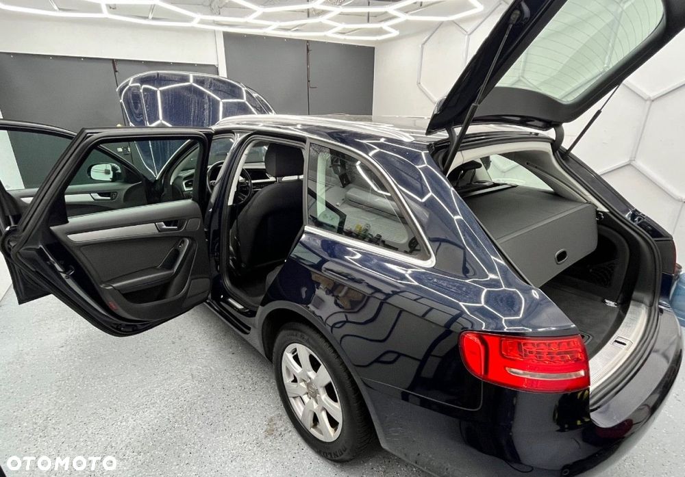 Audi A4 Avant - 34