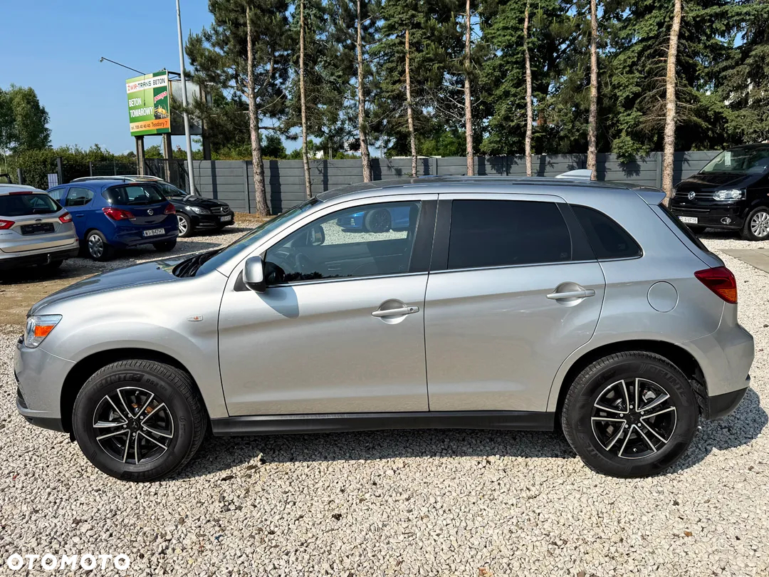 Mitsubishi ASX - 8