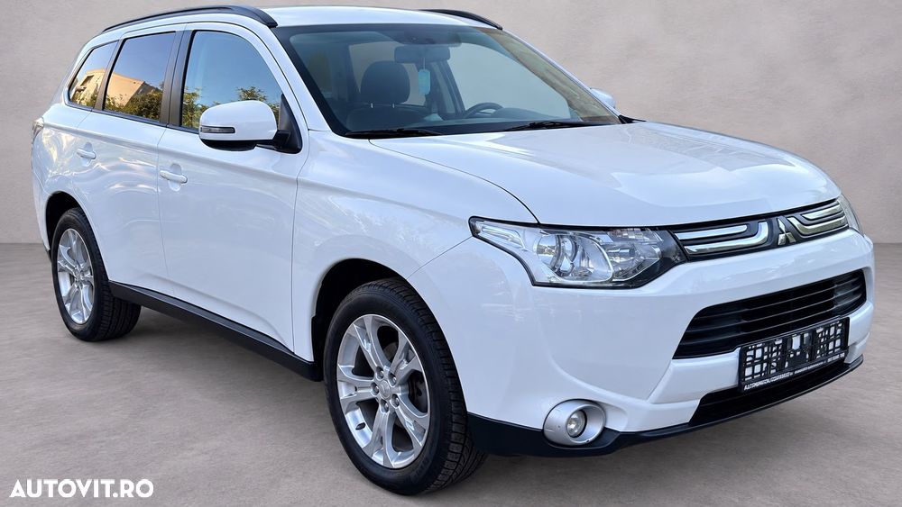 Mitsubishi Outlander - 19