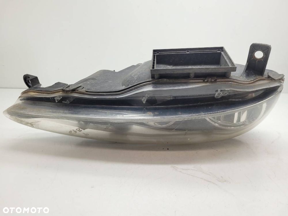LAMPA PRAWA ALFA ROMEO 147 89101233DX EUROPA - 10